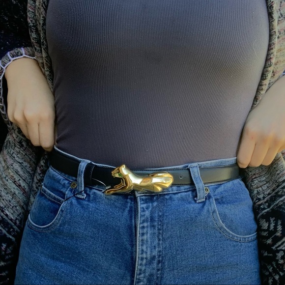 Liz Claiborne Accessories - VTG Liz Claiborne Statement Belt size M